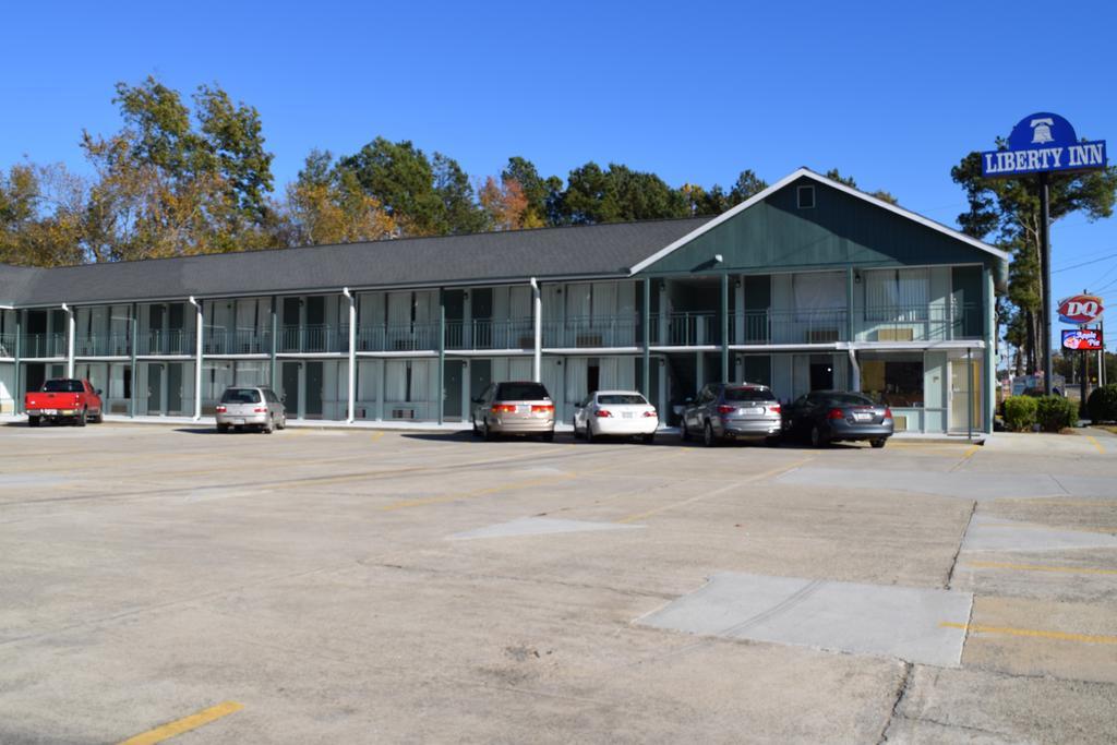 Liberty Inn Waynesboro Extérieur photo