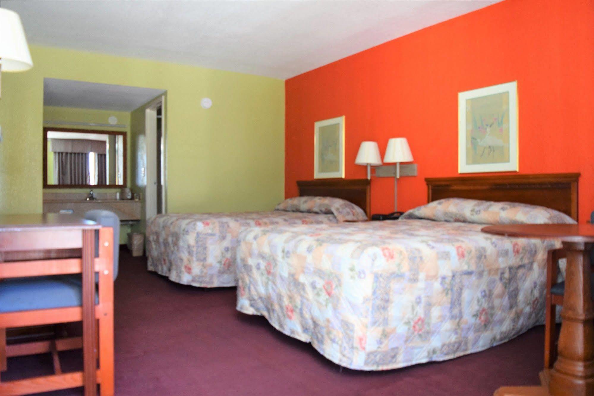 Liberty Inn Waynesboro Extérieur photo